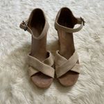 Toms Tan Canvas Cork Wedge 8 Photo 2