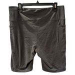 GAME Gray Athletic Bike Shorts Black Lycra Side Pockets Size M Stretch Active Size M Photo 1