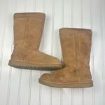 UGG  Classic Short Sparkles Women’s size 4 Kids Size 2 Photo 2