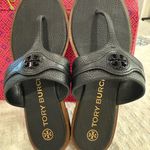 Tory Burch  Carson Thong Welt Leather Sandals in Perfect Black, Sz 8 - Like New! Photo 9