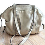 Hobo Flourish Leather Shoulder Bag in Cream Top Zip Tan Photo 0