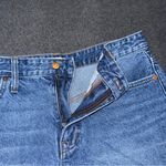 Madewell  Relaxed Denim Shorts Slouchy Raw Hem Medium Wash Women’s 30 Distressed Photo 2