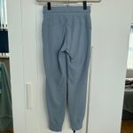Lululemon Women's Chambray Blue Ready to Rulu 7/8 Jogger Pant, Size 2, EUC Photo 3