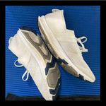 New Balance  Women's FuelCore Nergize Sneaker - Size 9 - Used Photo 7