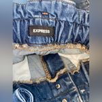EXPRESS Super High Waisted Paperbag Waist Denim Midi Shorts - Size 8 Photo 13
