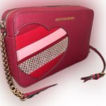 Michael Kors NWOT  Hearts Jet Set Saffiano Leather Red Crossbody Bag Gold Chain Photo 4
