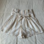 Francesca's Francesca’s Ruffle Shorts Photo 0