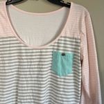 Serendipity  by shrimp & grits medium long sleeve top Photo 1