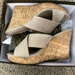 Charles David  nude wedges Photo 2