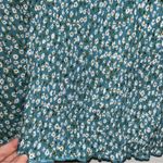 Art Class NEW Light Blue White Floral Crop Top Women’s Size Small Stretchy Shirt Photo 2