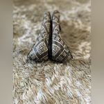 Vera Wang  Flats Color black/straw size 9 1/2 Photo 6