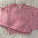 Alo Yoga Accolade FULL SET (Cropped Crewneck + Sweatshorts) Photo 2