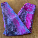 Nicole Miller Harbor tie dyed high rise leggings, Size medium Photo 0