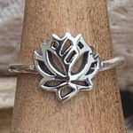 Lotus Flower Sterling Silver Toe Ring Midi Ring Photo 0