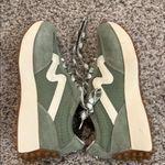 Steve Madden  Womens Campo Green Lace-Up Casual and Fashion Sneakers Shoes 7.5 Photo 0