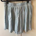 BCBGeneration  NWOT Variegated Striped Blue & White‎ High Waisted Shorts Size L Photo 8