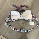 Liz Claiborne NWT  White Multi Floral Bikini Top Size Petite Large Photo 3