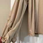 Fantastic Fawn Women's Oatmeal tan balloon sleeve blouse size Large New Photo 1