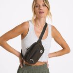 Vuori  Belt Bag/Hip Pack in Color Army. NWT Photo 3