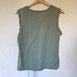 Kuhl green gray v-neck workout top women's size medium sleeveless flaw Photo 4