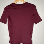 Athleta  Renewed Ribbed Short Sleeve T-Shirt Size Small Photo 3