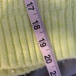 American Eagle Outfitters Light Yellow Women's Sweater size Medium Photo 9