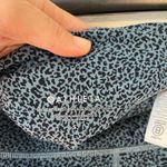 Athleta Salutation Stash II Textured Tight 7/8 Leggings Blue Cheetah Size Small Photo 6