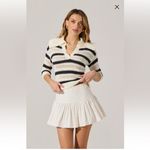 ASTR  the label Striped Open Knit Polo Sweater size Large Photo 3