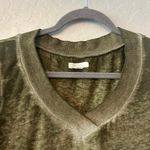 Abound ⭐️ green vintage looking high low long sleeve vneck sweater size XS Photo 2