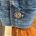 Vintage Denim Shirt 90s Western boho Button Down Floral Detail button medium Blue Photo 6