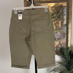 Nine West Jeans Women's Average Tan Fit 6/ 27 NWT Classic Rise Denim 5 Pockets Photo 2