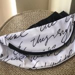 White black handwriting canvas fanny pack Photo 0