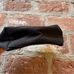 Kiehls black and bright colored travel makeup storage zippered bag pouch Pink Photo 6