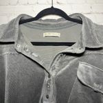 We The Free Free People  Grey Luxe Velour Velvet Henley Shirt Top Boho Size Large Photo 2