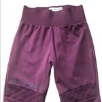 True Religion Monogram Yoga Leggings Knit Mesh High Waisted Burgundy Size S Photo 3