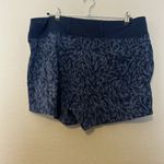 Athleta  Trekkie‎ North Printed Short Size 18 Photo 5