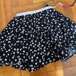 Princess Polly - Black Floral Skirt - Size 0-2 Photo 2