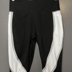 Avia Leggings Womens Medium Black White Colorblock Ankle Athletic Yoga Pants Photo 0