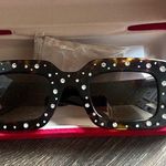 Carolina Herrera  Her 0131/S Photo 0