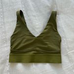 Fabletics  green all day everyday sports bra Photo 0