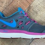 Nike Dual Fusion Lite Size 10 Running Sneakers Athletic Workout Gym Fitness Photo 0