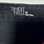 Time and Tru Women's Gray Jean Shorts Black Size 10 Photo 1