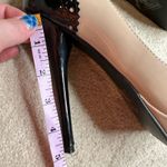 Heart in D Beige and Black Women's Laced 5” Heels Size 8 Photo 8