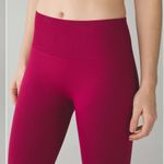 Lululemon  Zone In Crop 21" Leggings Berry Rumble seamless High Rise Size 4 Photo 3