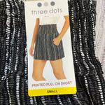 Three Dots  Printed Pull On Shorts. Size Small.  New With Tags. Photo 4