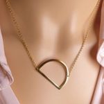 Elegant Gold Geometric Necklace Letter D Photo 1
