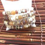 Gold and Green Necklace and Bracelet Set Photo 2