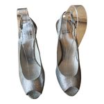 Stuart Weitzman Pump Vevey Galactic Silver Glitter Peep Toe Spain Leather 8 EUC Photo 4