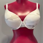 PINK - Victoria's Secret  wear everywhere T-shirt lightly lined Camo Print Bra 36DD Photo 0