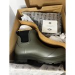 UGG Woman's Boots  Droplet Size 6 Brand New In Box Photo 6